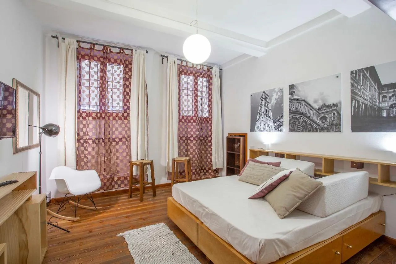 Studio Apartment Accademia Florence